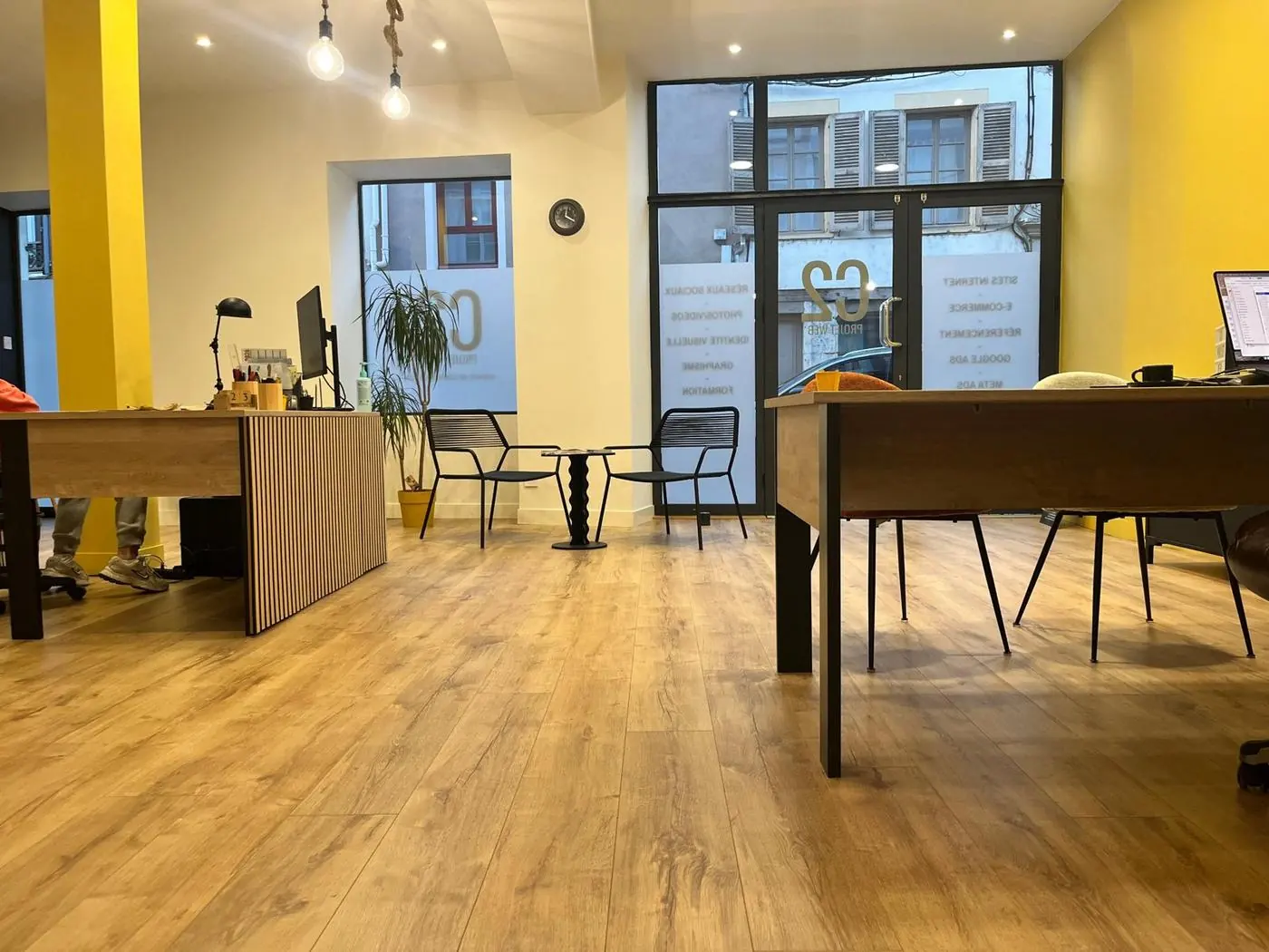 Les bureaux C2 Projet Web côté vitrine