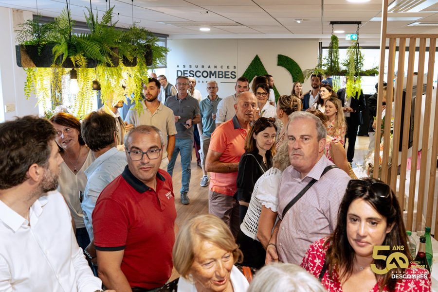 AXA Assurances Descombes